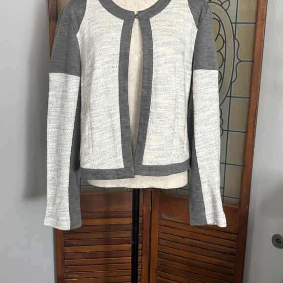 Cabi Shrunken Knit Moto Blazer Heather Grey Jacket 211 Size XL NWT - Picture 7 of 16